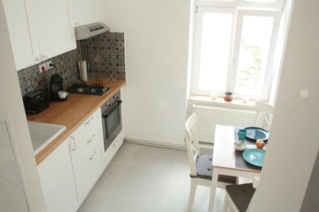 Enjoy Apartman ショプロン エクステリア 写真